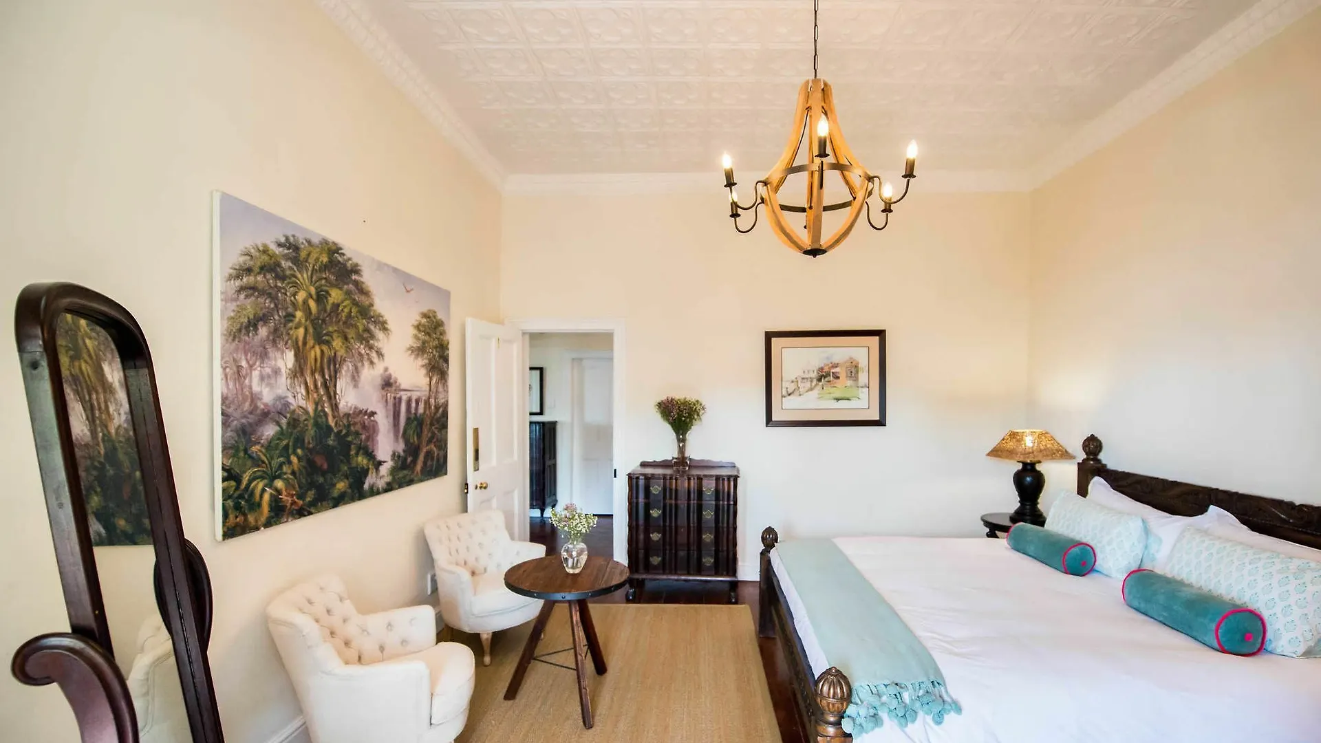 ****  The Inn At Castle Hill Cape Town South Africa
